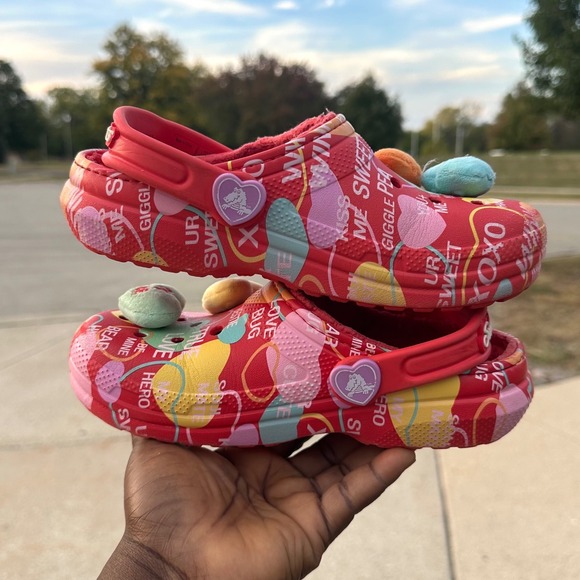 Crocs x Sweethearts Classic Lined Elevated‎ Clogs Little Kids Size J2 - Picture 12 of 12